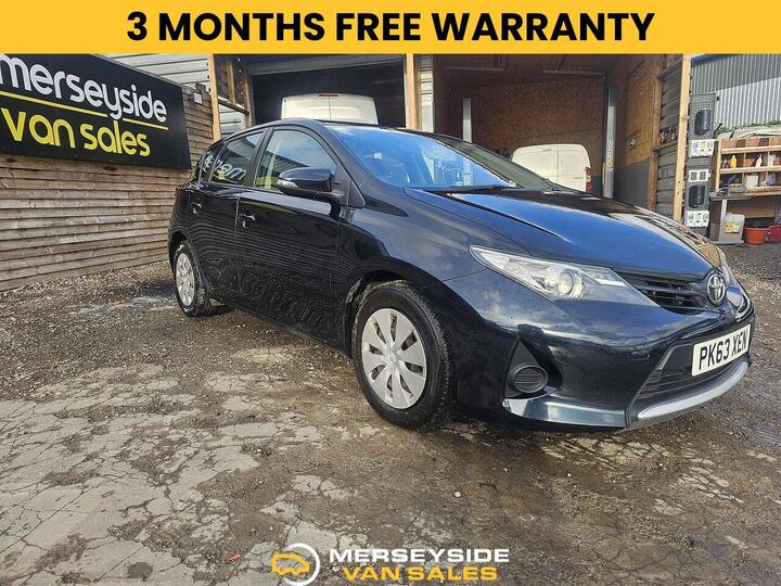 Toyota Auris 1.33 Dual VVT-i Active Euro 5 (s/s) 5dr
