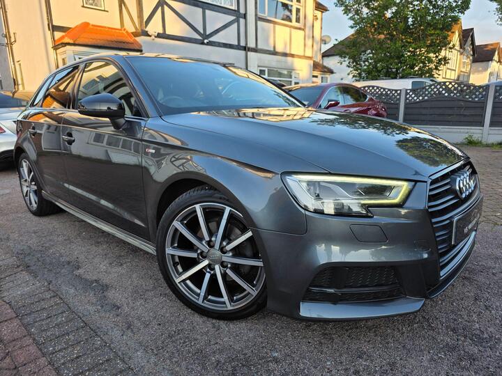 Audi A3 1.5 TFSI CoD Black Edition Sportback S Tronic Euro 6 (s/s) 5dr