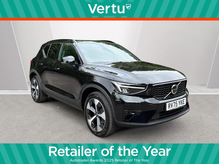 Volvo XC40 2.0 B4 MHEV Plus Dark DCT Auto Euro 6 (s/s) 5dr