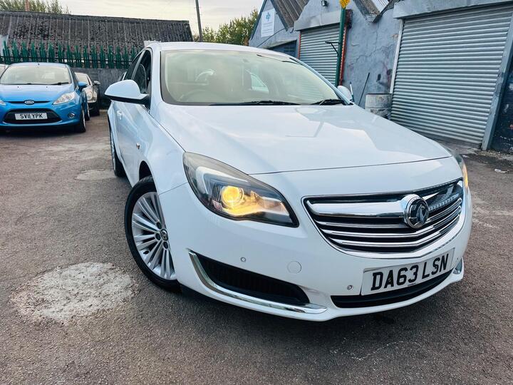 Vauxhall Insignia 1.8 16V Energy Euro 5 5dr Vauxhall Insignia 1.8 16V Energy Euro 5 5dr