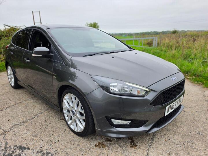 Ford FOCUS 1.5 TDCi ST-Line Euro 6 (s/s) 5dr