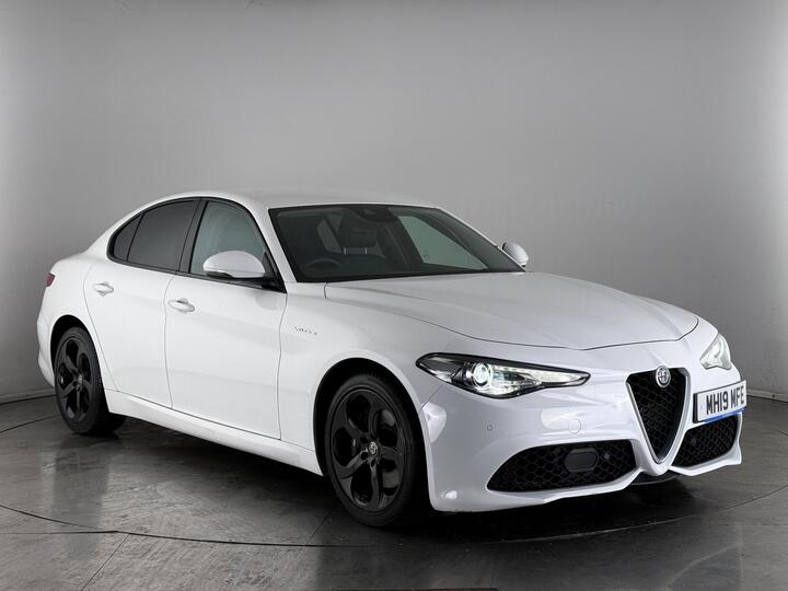Alfa Romeo Giulia 2.0T Veloce Auto Euro 6 (s/s) 4dr