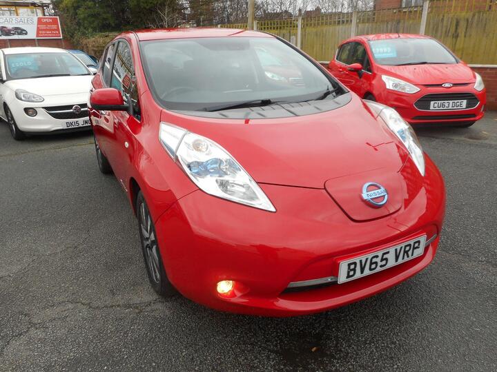 Nissan Leaf 24kWh Tekna Auto 5dr