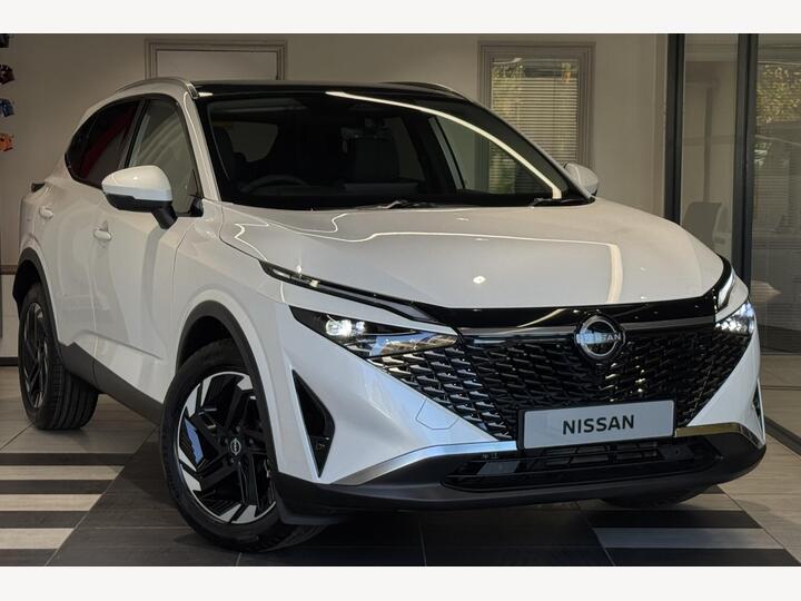 Nissan Qashqai 1.3 DIG-T MHEV N-Connecta Euro 6 (s/s) 5dr