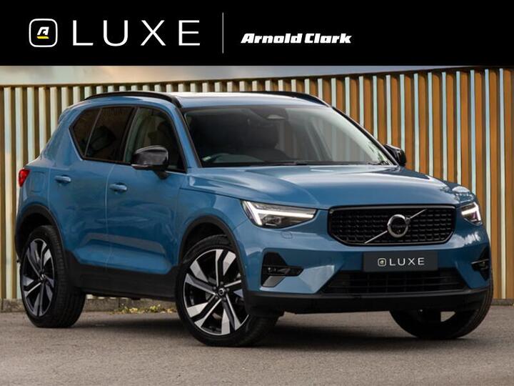 Volvo XC40 2.0 B4 MHEV Ultra Dark DCT Auto Euro 6 (s/s) 5dr