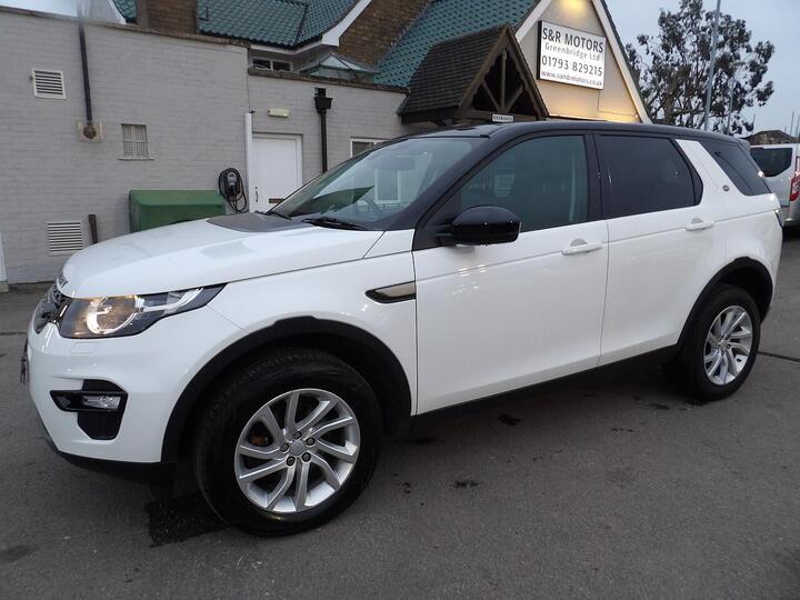 Land Rover Discovery Sport 2.0 TD4 SE Tech Auto 4WD Euro 6 (s/s) 5dr