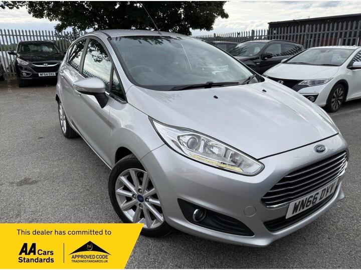 Ford Fiesta 1.0T EcoBoost Titanium Euro 6 (s/s) 5dr