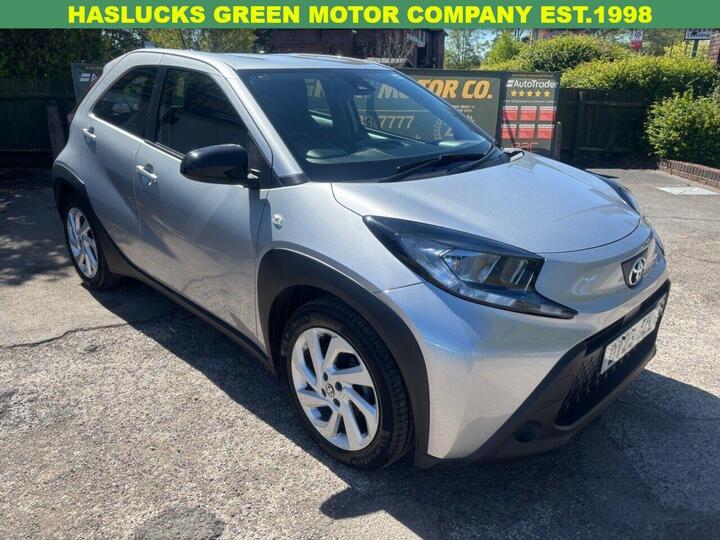Toyota AYGO X 1.0 VVT-i Pure X-shift Euro 6 (s/s) 5dr