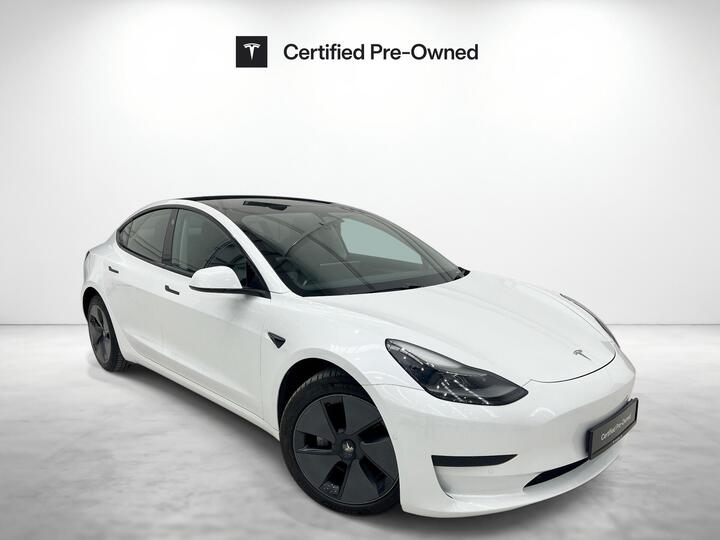 Tesla Model 3 Standard Range Plus Auto RWD 4dr