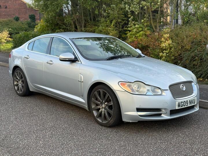 Jaguar XF 3.0d V6 Premium Luxury Auto Euro 5 4dr