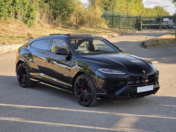 Lamborghini URUS 4.0 V8 BiTurbo 25.9kWh SE Auto 4WD Euro 6 5dr Lamborghini URUS 4.0 V8 BiTurbo 25.9kWh SE Auto 4WD Euro 6 5dr