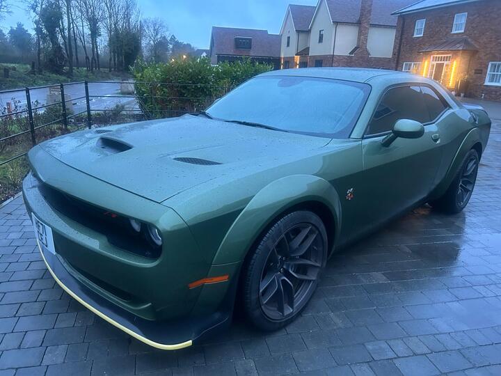 Dodge Challenger SRT 6.4 WIDEBODY