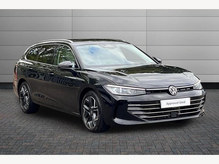 Volkswagen Passat 1.5 ETSI MHEV Elegance DSG Euro 6 (s/s) 5dr