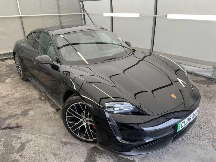 Porsche Taycan Performance 79.2kWh 4S Auto 4WD 4dr (11kW Charger) Porsche Taycan Performance 79.2kWh 4S Auto 4WD 4dr (11kW Charger)