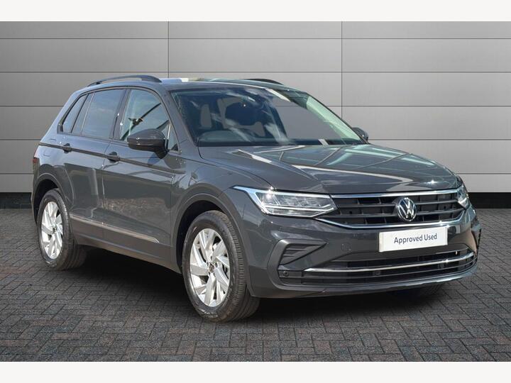Volkswagen Tiguan 1.5 TSI Life Euro 6 (s/s) 5dr