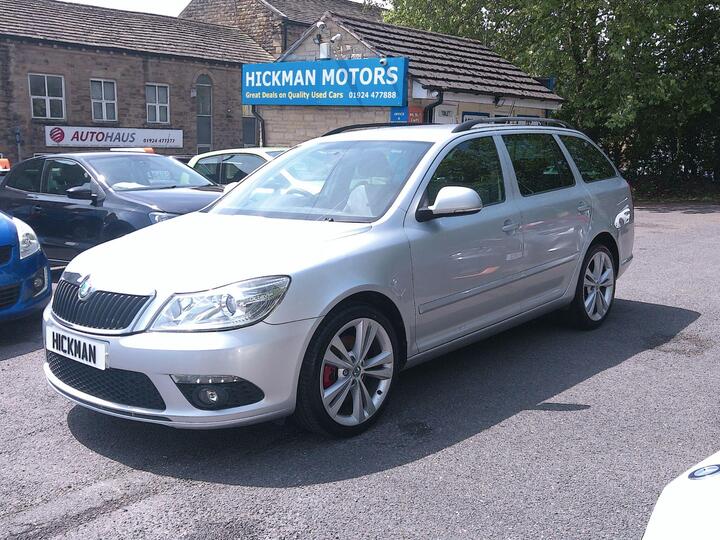 Skoda Octavia 2.0 TFSI VRS Euro 5 5dr Skoda Octavia 2.0 TFSI VRS Euro 5 5dr