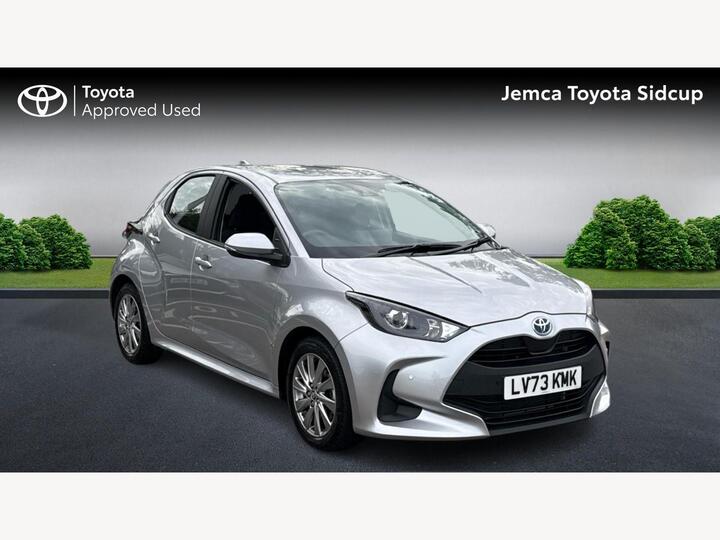 Toyota Yaris 1.5 VVT-h Icon E-CVT Euro 6 (s/s) 5dr