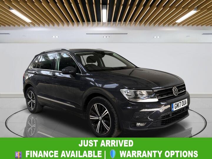 Volkswagen TIGUAN 2.0 TDI BlueMotion Tech SE Navigation DSG Euro 6 (s/s) 5dr