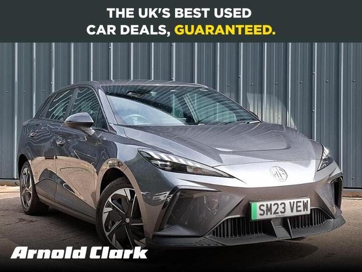 MG MG4 64kWh SE Long Range Auto 5dr