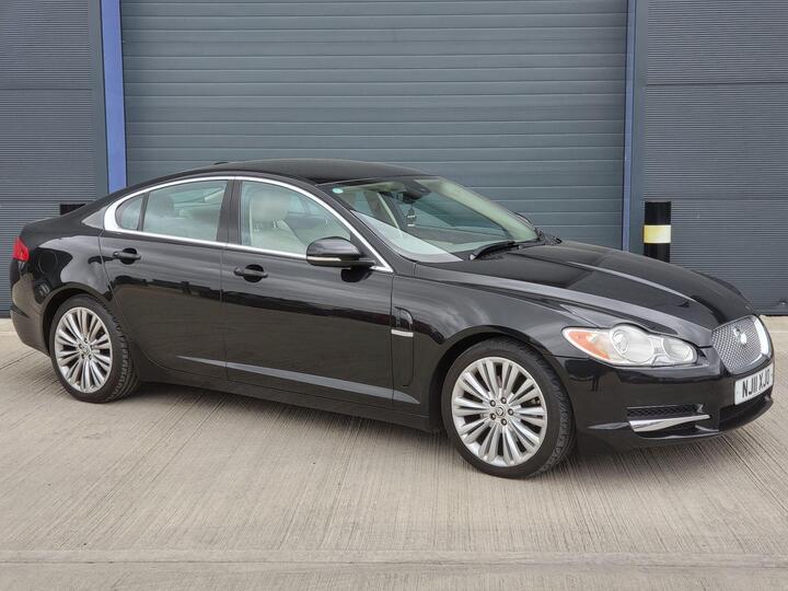 Jaguar XF 3.0d V6 Premium Luxury Auto Euro 5 4dr