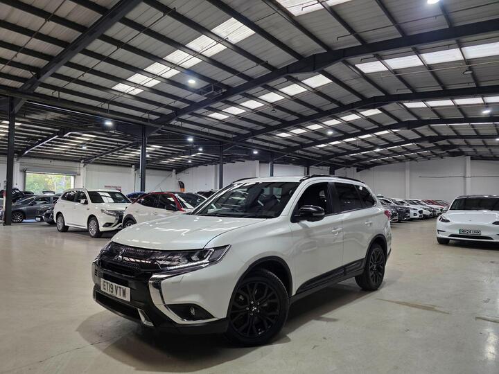 Mitsubishi Outlander 2.0 MIVEC Black CVT 4WD Euro 6 (s/s) 5dr