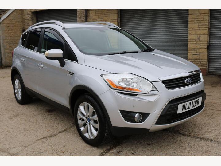 Ford Kuga 2.0 TDCi Titanium 2WD Euro 5 5dr
