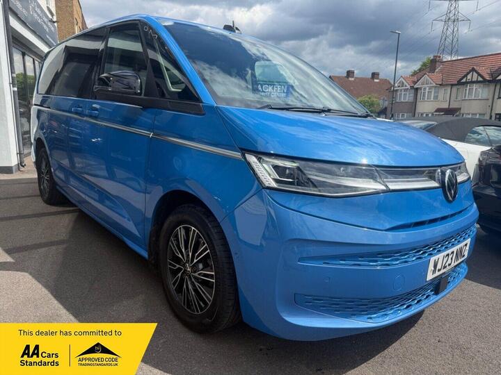 Volkswagen MULTIVAN 2.0 TDI Style Long MPV DSG Euro 6 (s/s) 5dr Volkswagen MULTIVAN 2.0 TDI Style Long MPV DSG Euro 6 (s/s) 5dr