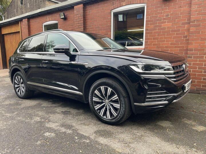 Volkswagen TOUAREG 3.0 TDI V6 SEL Tiptronic 4Motion Euro 6 (s/s) 5dr