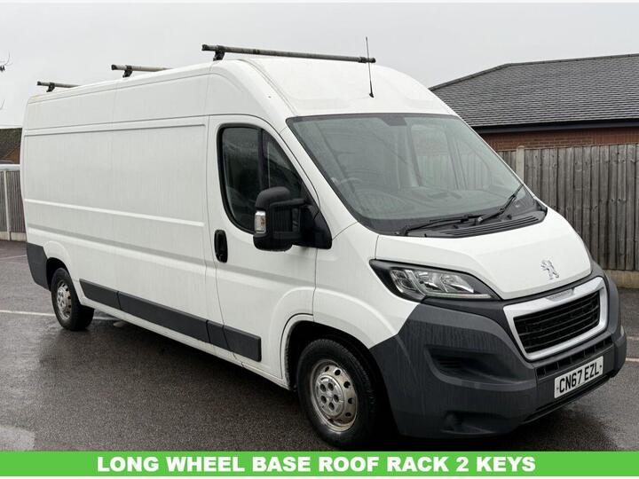 Peugeot BOXER 2.0 BlueHDi 335 Professional Panel Van 5dr Diesel Manual L3 H2 Euro 6 (130 Ps) 335 Professional Panel Van