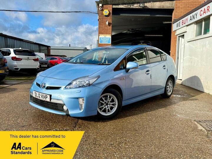 Toyota Prius 1.8 VVT-h CVT Euro 5 (s/s) 5dr