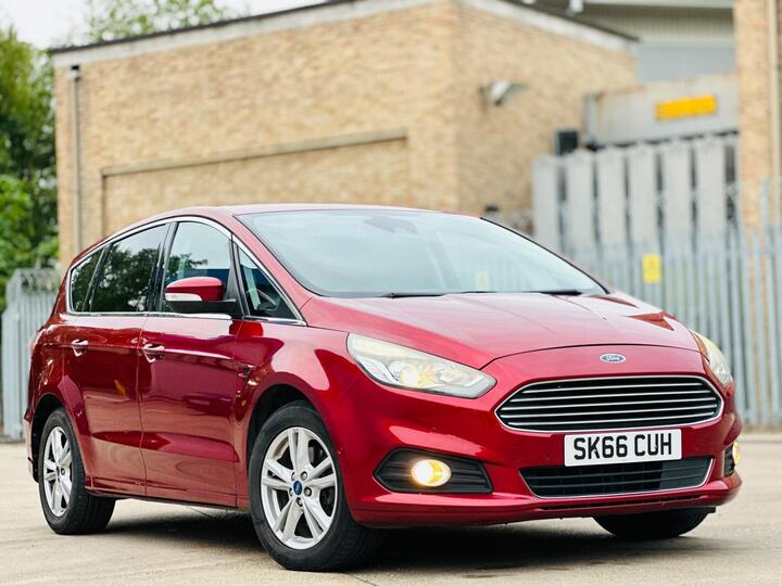 Ford S-Max 2.0 TDCi Titanium Euro 6 (s/s) 5dr