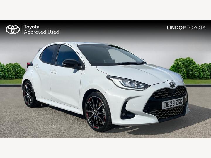 Toyota YARIS 1.5 VVT-h GR SPORT E-CVT Euro 6 (s/s) 5dr