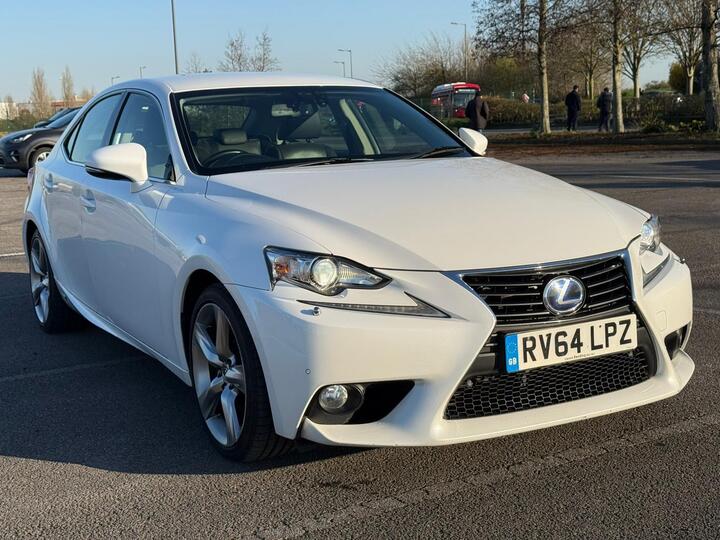 Lexus IS 2.5 300h Executive Edition E-CVT Euro 5 (s/s) 4dr