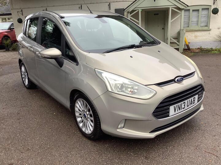 Ford B-Max 1.0T EcoBoost Titanium Euro 5 (s/s) 5dr