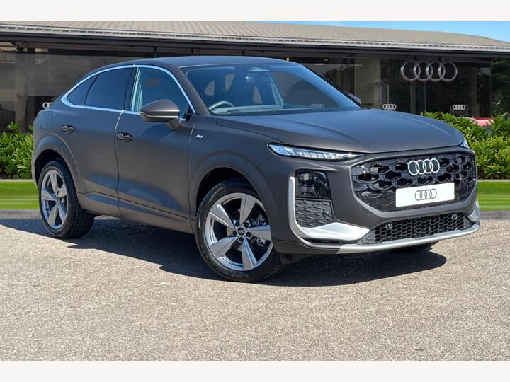 Audi Q3 1.5 TFSI S Line Sportback S Tronic Euro 6 (s/s) 5dr