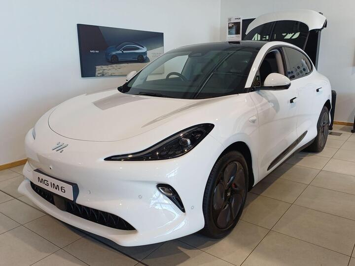 MG MG IM6 100kWh Long Range Auto 5dr