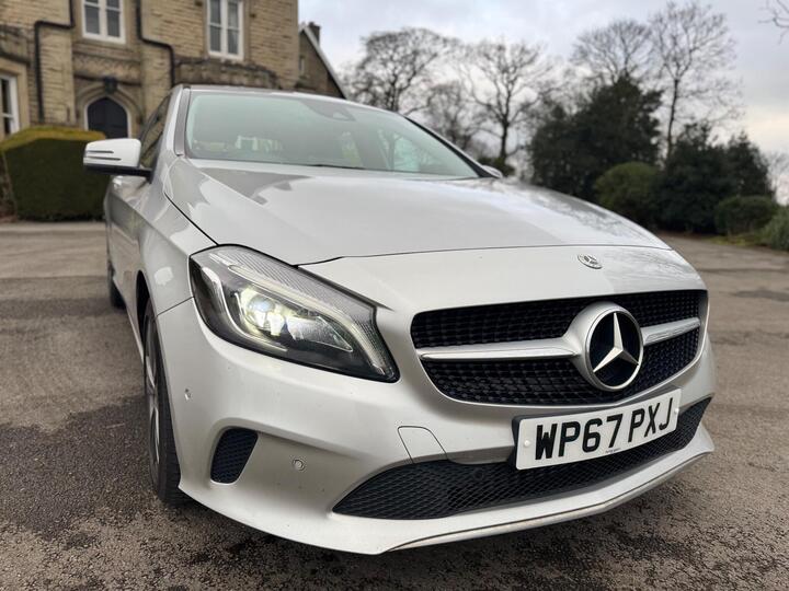 Mercedes-Benz A Class 1.5 A180d Sport (Premium) 7G-DCT Euro 6 (s/s) 5dr