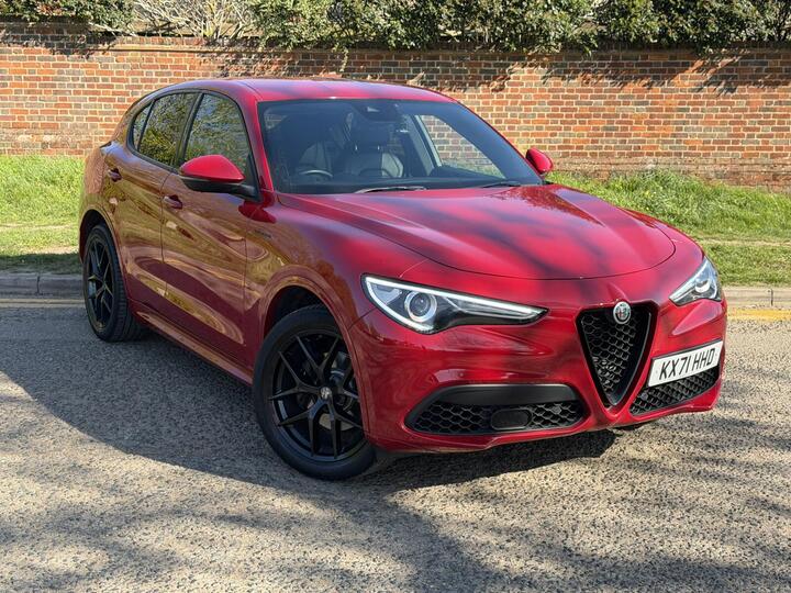 Alfa Romeo Stelvio 2.0T Veloce Auto Q4 AWD Euro 6 (s/s) 5dr