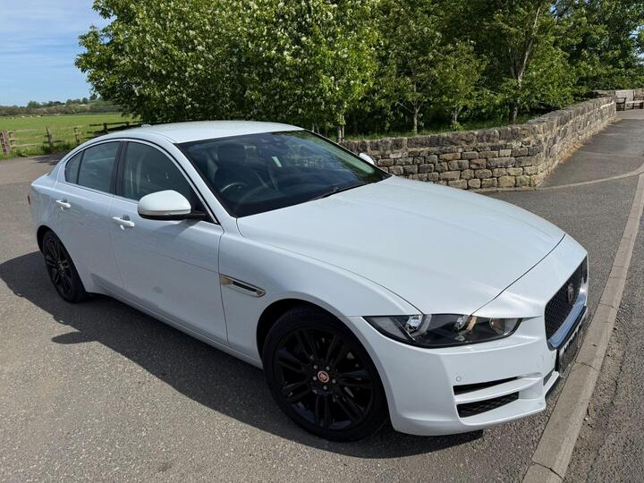 Jaguar XE 2.0i GPF Prestige Auto Euro 6 (s/s) 4dr