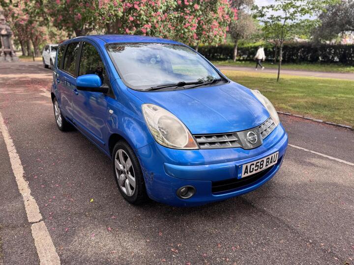 Nissan Note 1.6 16V Tekna Auto Euro 4 5dr