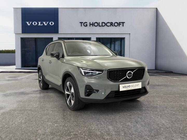 Volvo XC40 2.0 B3 MHEV Ultimate DCT Auto Euro 6 (s/s) 5dr