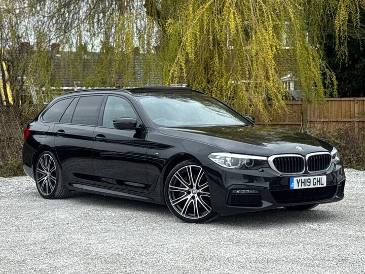 BMW 5 Series 3.0 530d M Sport Touring Auto Euro 6 (s/s) 5dr BMW 5 Series 3.0 530d M Sport Touring Auto Euro 6 (s/s) 5dr