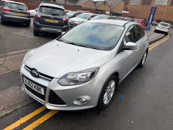 Ford Focus 1.6 Titanium Powershift Euro 5 5dr