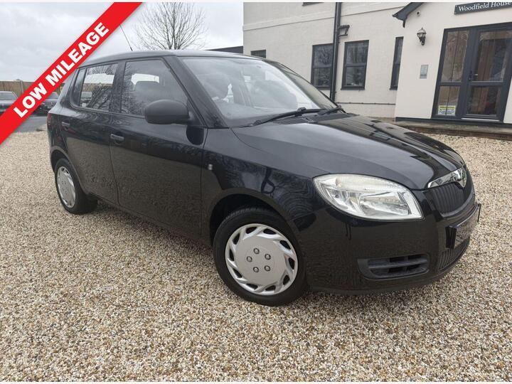 Skoda FABIA 1.2 HTP 12V 1 5dr