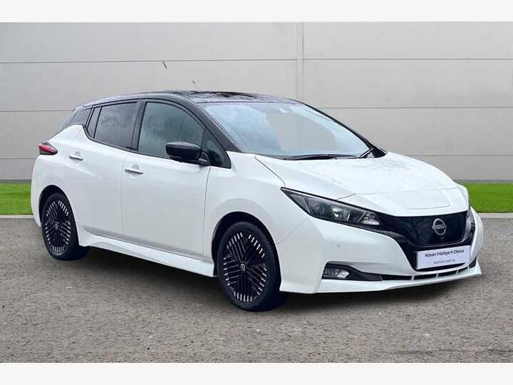 Nissan LEAF 39kWh N-Connecta Auto 5dr Nissan LEAF 39kWh N-Connecta Auto 5dr