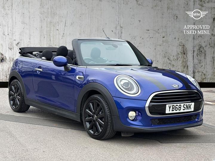 MINI Convertible 1.5 Cooper Steptronic Euro 6 (s/s) 2dr