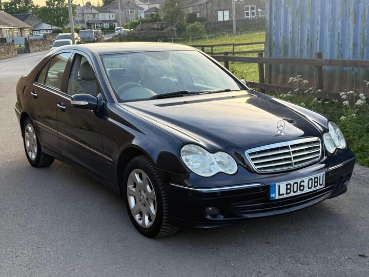 Mercedes-Benz C Class 1.8 C180 Kompressor Elegance SE 4dr Mercedes-Benz C Class 1.8 C180 Kompressor Elegance SE 4dr