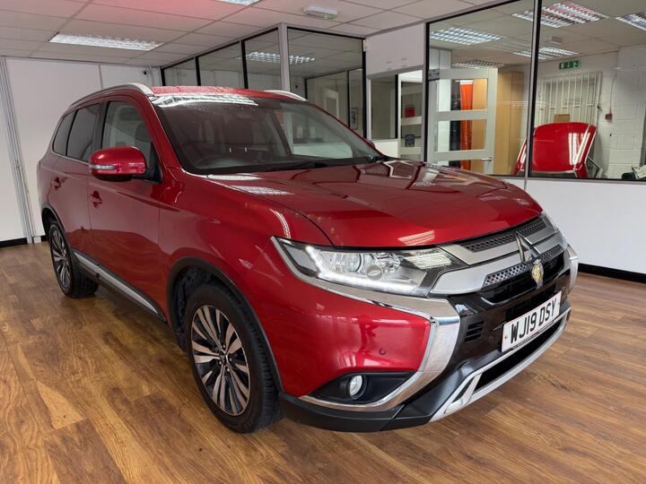 Mitsubishi Outlander 2.0 MIVEC Juro CVT 4WD Euro 6 (s/s) 5dr