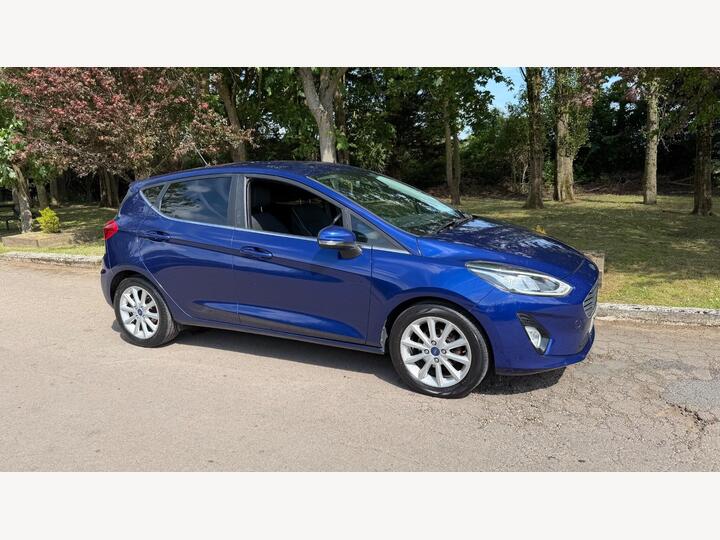 Ford Fiesta 1.0T EcoBoost Titanium Euro 6 (s/s) 5dr
