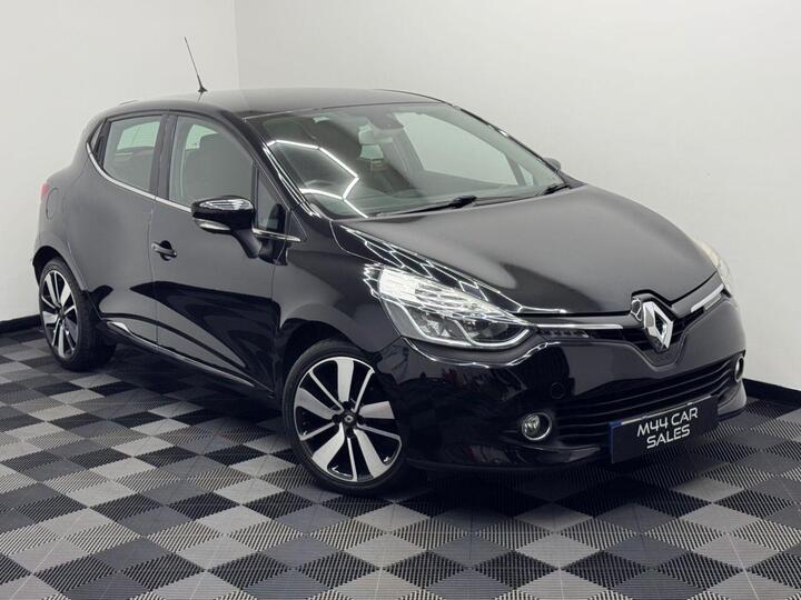 Renault CLIO 0.9 TCe Dynamique S Nav Euro 6 (s/s) 5dr Renault CLIO 0.9 TCe Dynamique S Nav Euro 6 (s/s) 5dr
